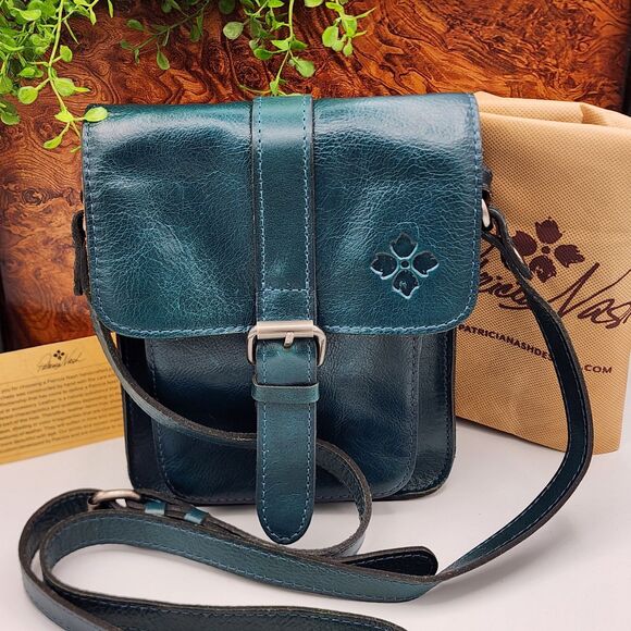 Patricia Nash Cascina Crossbody Bag Distressed Blue Coral Leather Purse #P75206 - Picture 1 of 16